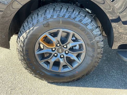 New 2025 Ford Expedition Tremor image 9