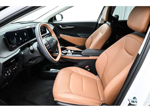 New 2026 Kia EV6 Wind RWD image 17