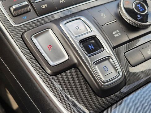Used 2022 Hyundai Santa Fe SEL w/ Convenience + Premium Package AWD/4WD image 12