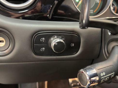 Used 2015 Bentley Continental GT image 74