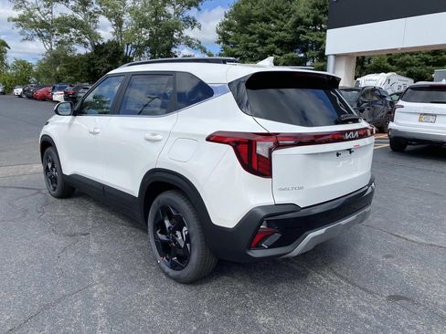 New 2026 Kia Seltos EX w/ EX Sunroof Package image 3