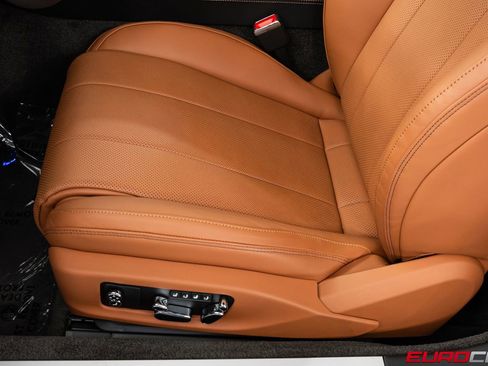 Used 2024 Bentley Continental GT AWD/4WD image 41