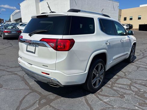 Used 2017 GMC Acadia Denali w/ Technology Package image 5