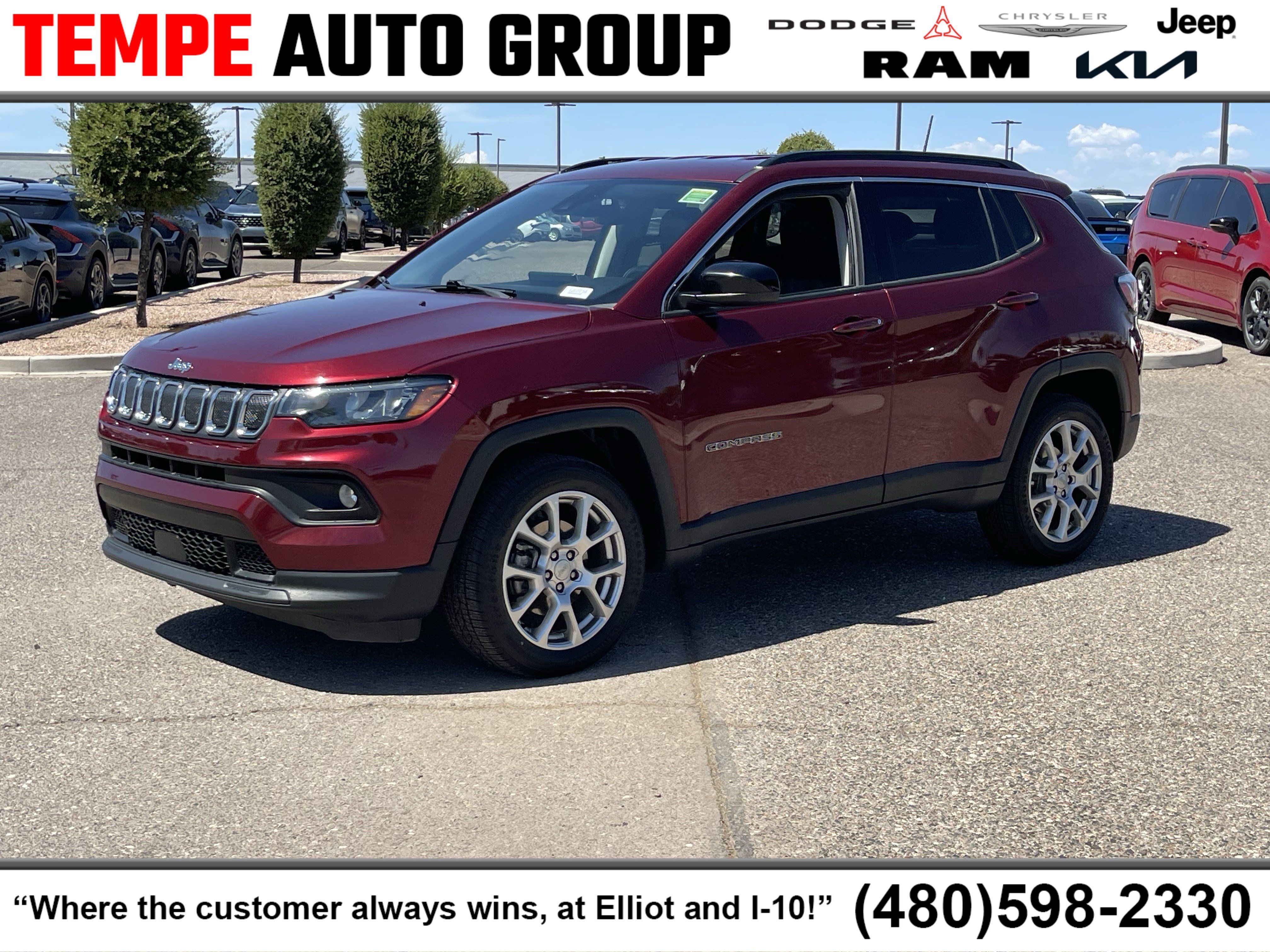 Used 2022 Jeep Compass Latitude AWD/4WD image 1