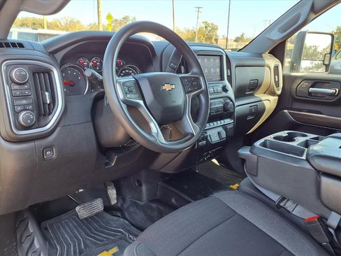 Used 2022 Chevrolet Silverado 2500 LT image 22