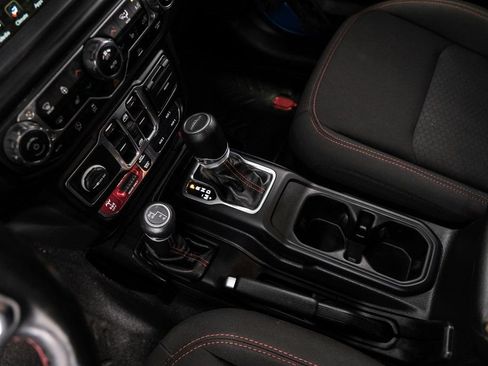 Used 2021 Jeep Gladiator Rubicon image 32