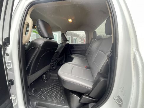 Used 2020 RAM 2500 Tradesman RWD image 16