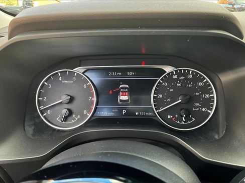 Used 2023 Nissan Rogue SV image 13