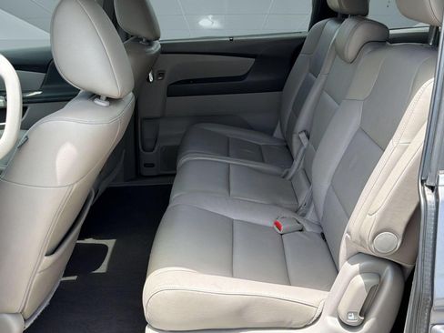 Used 2014 Honda Odyssey EX-L image 21