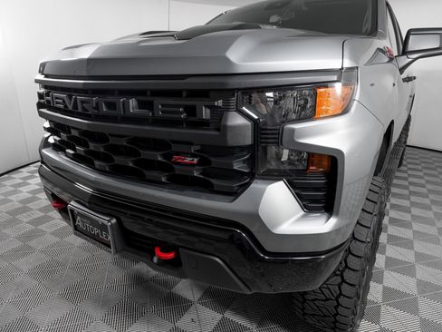 Used 2025 Chevrolet Silverado 1500 Custom Trail Boss image 25