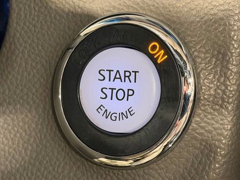 Used 2011 INFINITI G37 Sport w/ Premium Pkg image 28