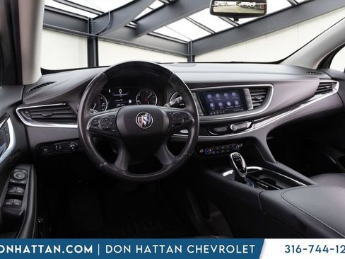 Used 2021 Buick Enclave Avenir w/ Avenir Technology Package AWD/4WD image 16