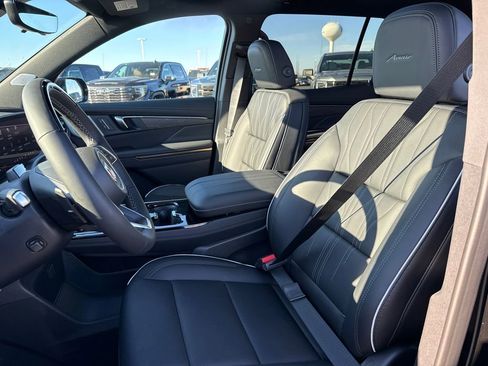 New 2026 Buick Enclave Avenir w/ Super Cruise Package image 18