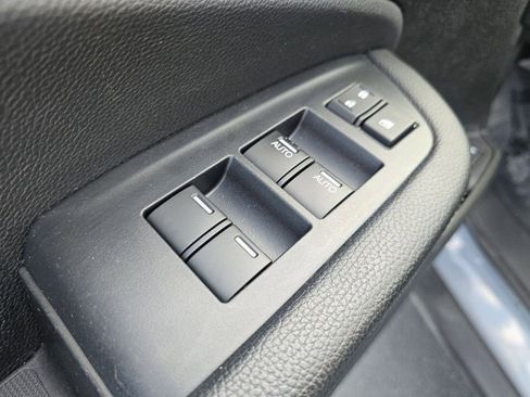 Used 2022 Honda Pilot Elite image 32
