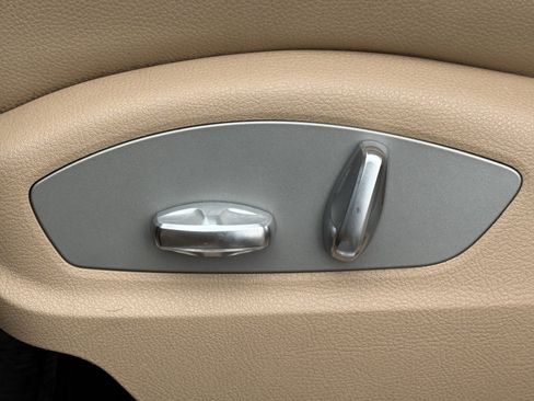 Used 2021 Porsche Macan S image 34