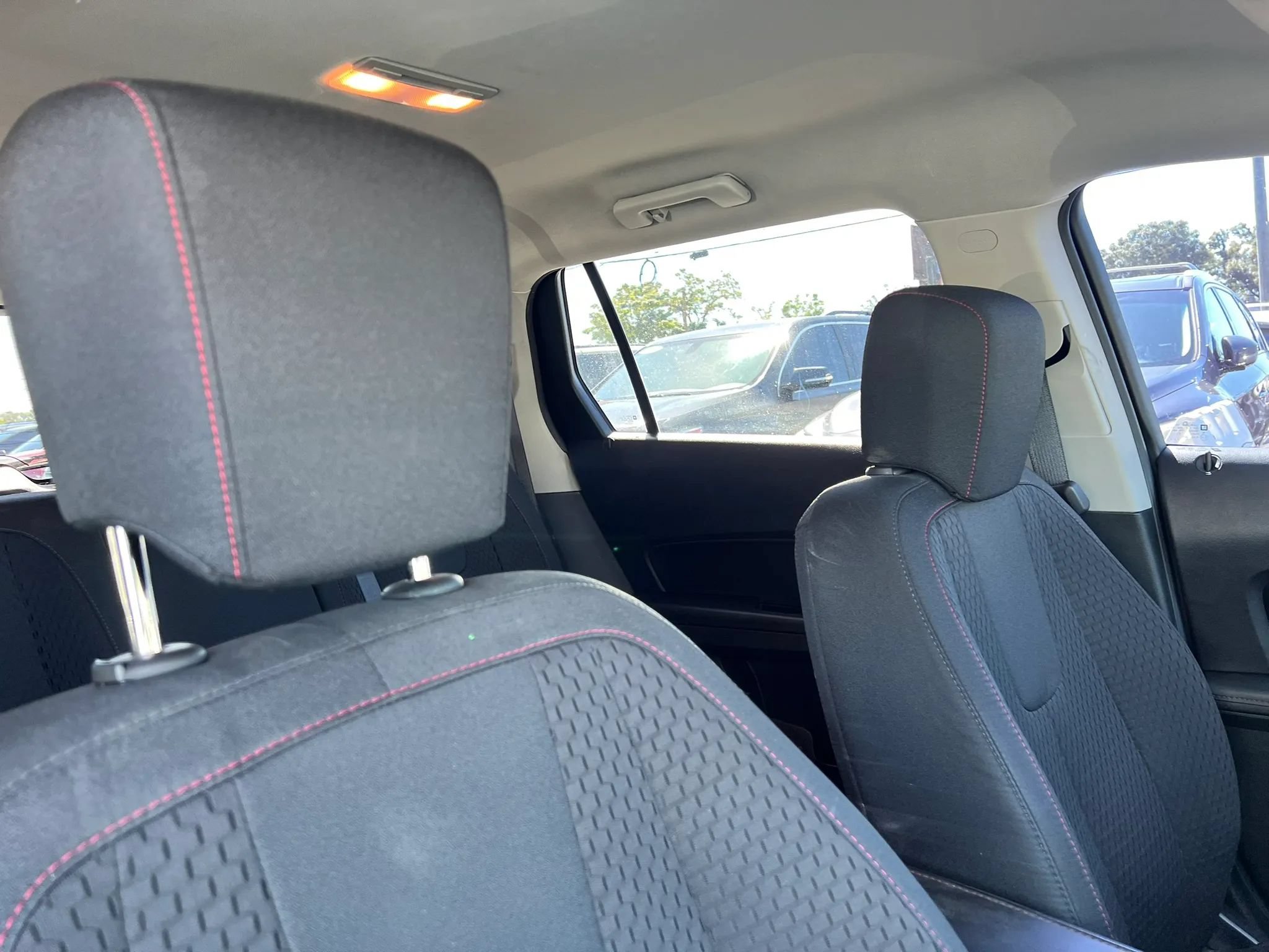 Used 2015 GMC Terrain SLE FWD image 17
