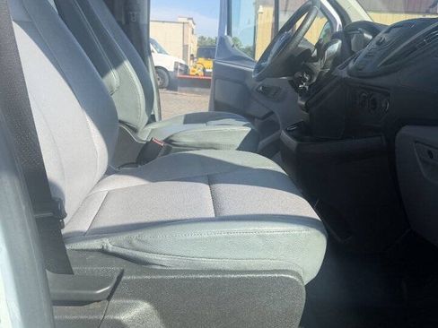 Used 2018 Ford Transit 350 XL RWD image 4