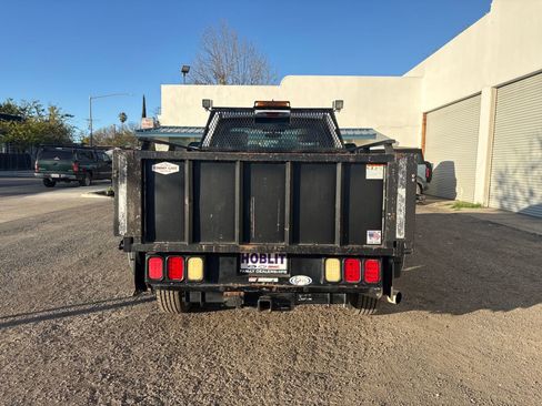 Used 2018 Ford F250 XL w/ Power Equipment Group image 4
