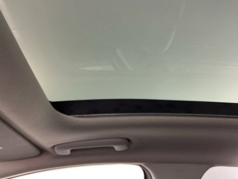 Used 2023 Kia Sportage SX image 23