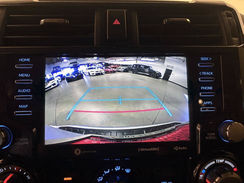 Used 2023 Toyota 4Runner TRD Off-Road Premium AWD/4WD image 23