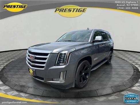 Used 2020 Cadillac Escalade Luxury AWD/4WD image 1