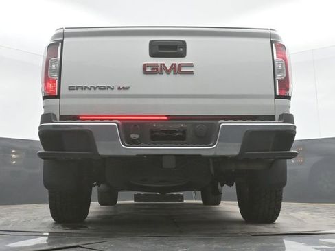 Used 2020 GMC Canyon 2WD Crew Cab w/ Convenience Package image 32