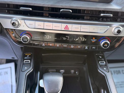 Used 2024 Kia Telluride EX X-Line image 16