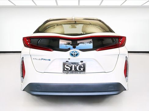 Used 2023 Toyota Corolla LE w/ Carpet Mat Package (TMS) FWD image 5