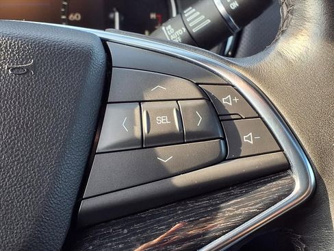 Used 2023 Cadillac XT5 Premium Luxury image 21