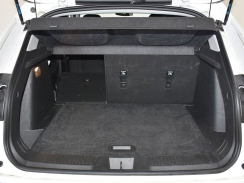 Used 2025 Chevrolet Trax LT image 14