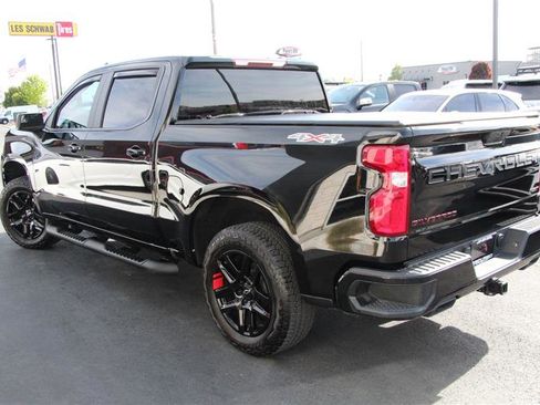 Used 2021 Chevrolet Silverado 1500 RST w/ Redline Edition AWD/4WD image 6