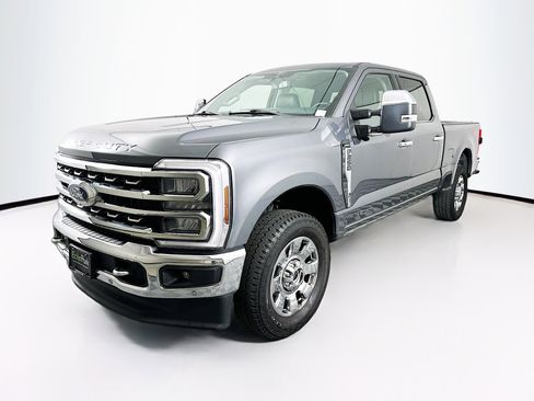 Used 2024 Ford F250 Lariat w/ Lariat Ultimate Package image 3