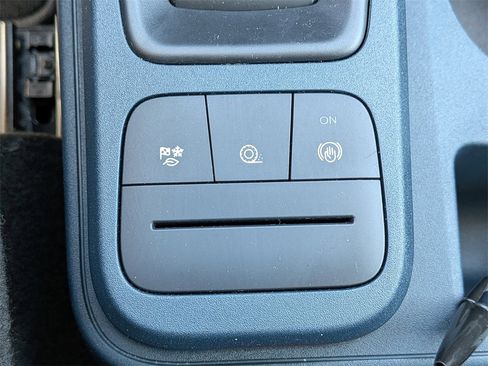 Used 2023 Ford Maverick XLT image 21