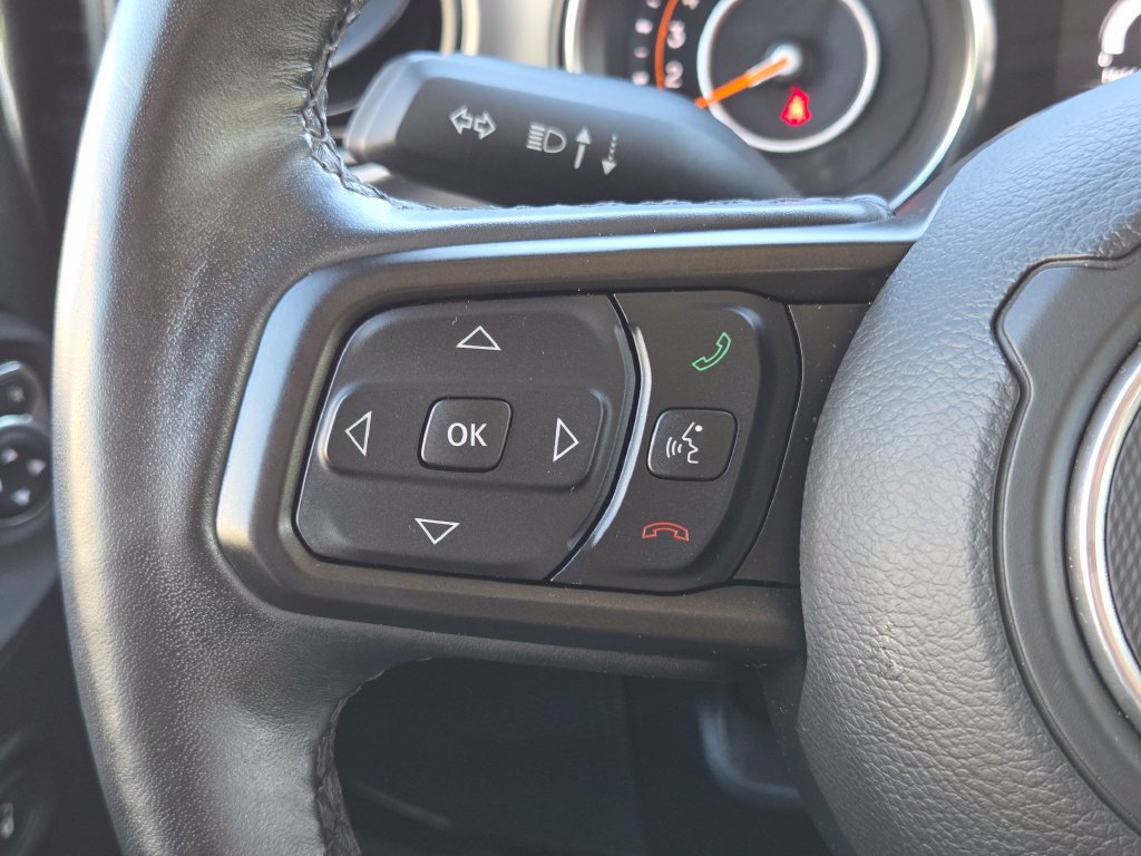 Used 2022 Jeep Wrangler Sport AWD/4WD image 15