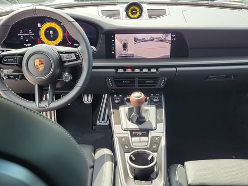 Used 2026 Porsche 911 Carrera T RWD image 22