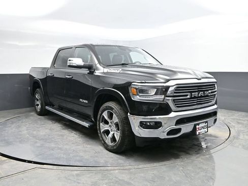Used 2022 RAM 1500 Laramie AWD/4WD image 4