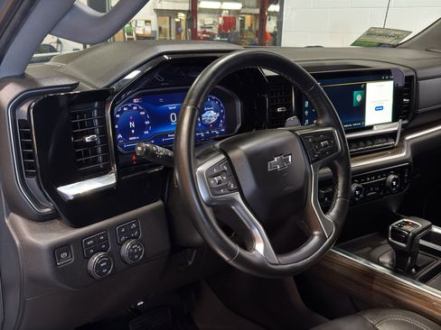 Used 2024 Chevrolet Silverado 1500 RST AWD/4WD image 20