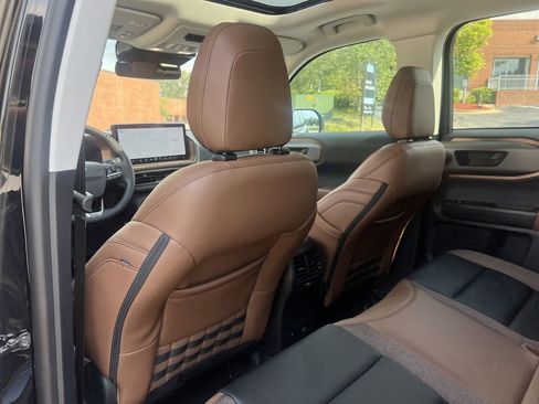 New 2025 Ford Bronco Sport Outer Banks w/ Sasquatch Outer Banks Package AWD/4WD image 21