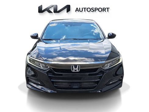 Used 2019 Honda Accord Sport image 2