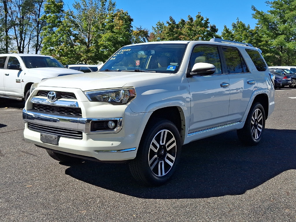 Used 2014 Toyota 4Runner Limited AWD/4WD image 6