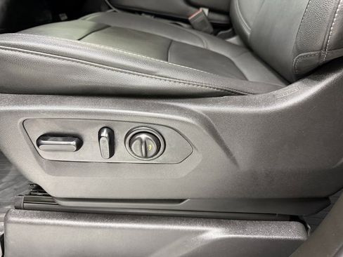 Used 2021 Chevrolet Silverado 1500 LT w/ Texas Edition Plus image 26