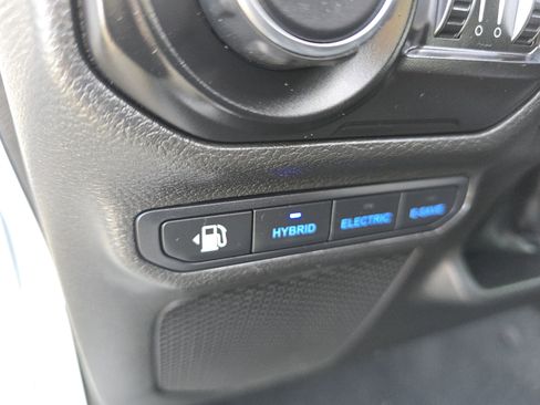 Used 2022 Jeep Wrangler Unlimited Rubicon 4xe w/ Cold Weather Group image 31