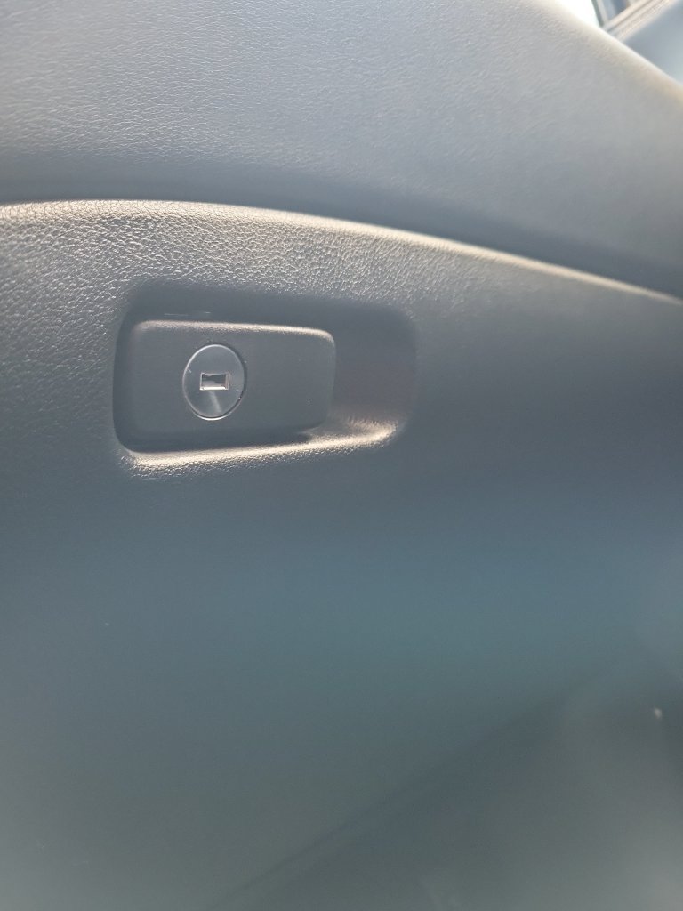 Used 2025 Lexus RX 350 Premium Plus w/ Accessory Package FWD image 38
