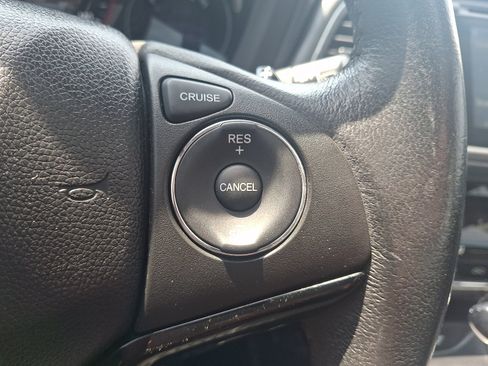 Used 2017 Honda HR-V EX-L image 22