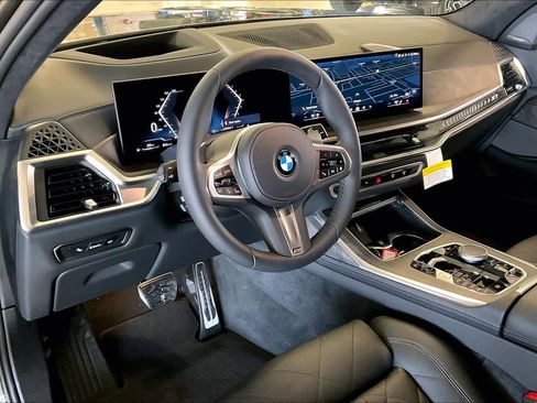 New 2026 BMW X7 xDrive40i w/ M Sport Package image 8