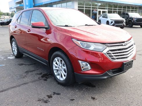 Used 2019 Chevrolet Equinox LT AWD/4WD image 2