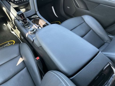 Certified 2024 Cadillac XT6 Premium Luxury image 20