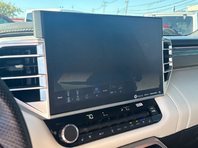 Used 2024 Toyota Tundra Capstone AWD/4WD image 20