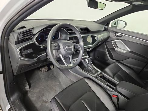 Used 2025 Audi Q3 2.0T Premium image 14
