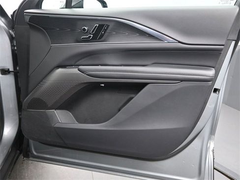 Used 2024 Cadillac Lyriq Luxury w/ LPO, Floor Liner Package image 20